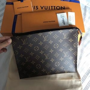 Louis Vuitton toiletry pouch 26